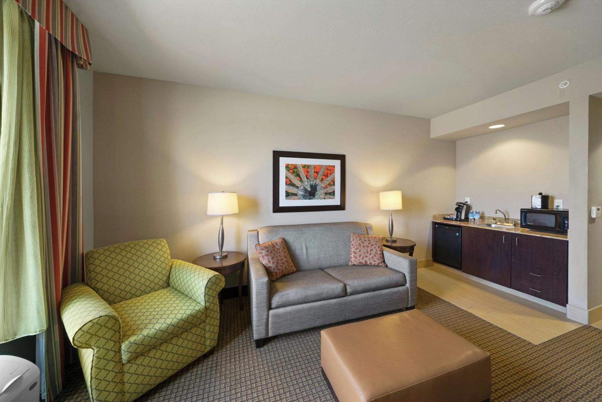 Hilton Garden Inn Lawton-Fort Sill Exterior photo